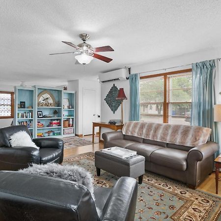 Luxury Oasis- 1 Bedroom Romantic Getaways 拉伯克 外观 照片