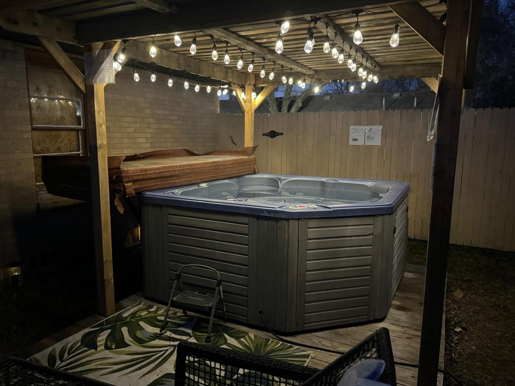 Luxury Oasis- 1 Bedroom Romantic Getaways 拉伯克 外观 照片