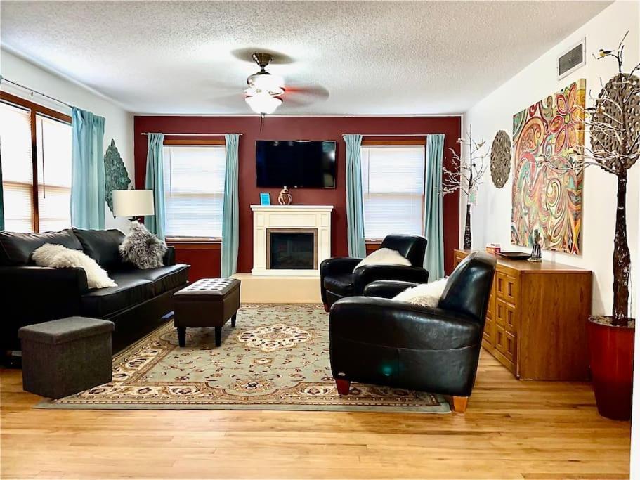 Luxury Oasis- 1 Bedroom Romantic Getaways 拉伯克 外观 照片