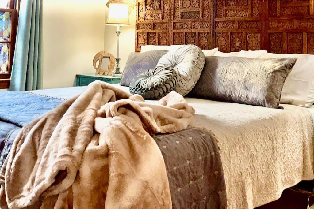 Luxury Oasis- 1 Bedroom Romantic Getaways 拉伯克 外观 照片